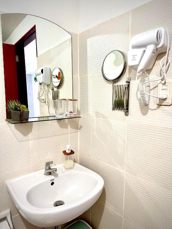 Lovely Studio Condominiums At Mesavirre Garden Residences باكولود المظهر الخارجي الصورة